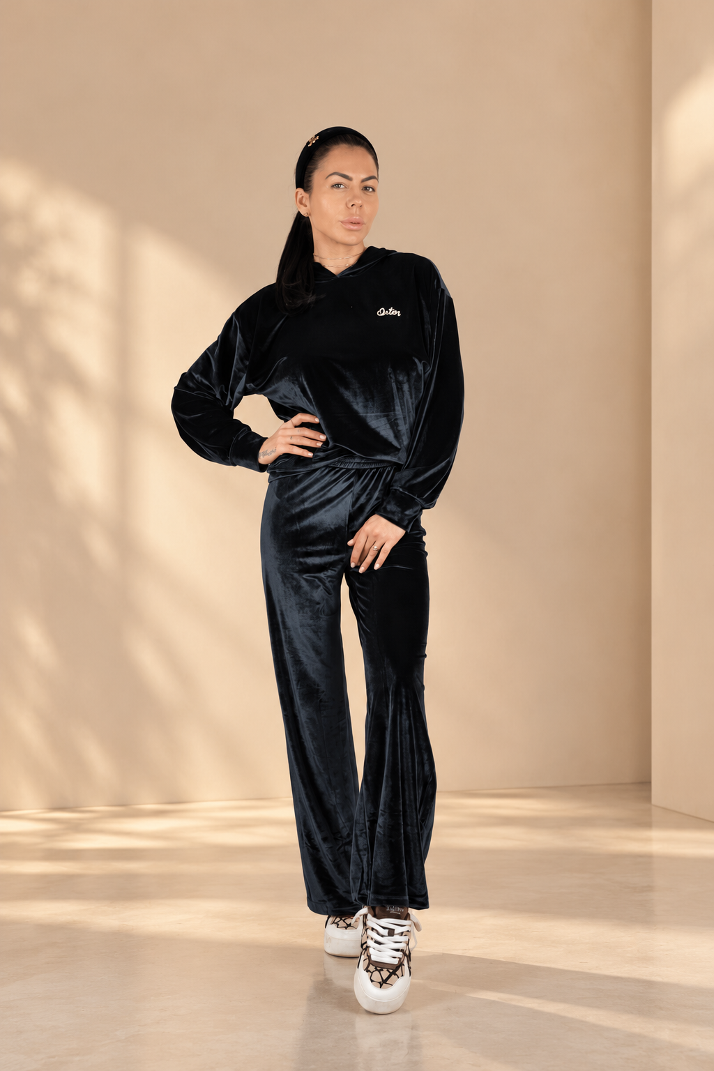Velvet Noir